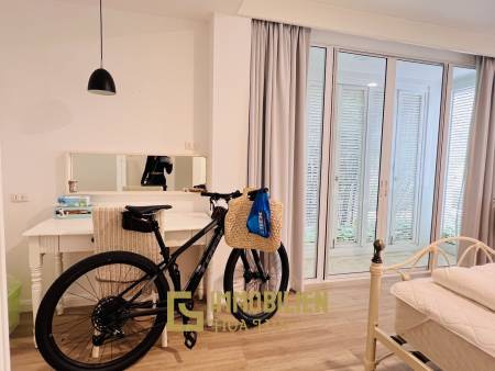 Stilvolle 2Schlafzimmer-Wohnung in Malibu Khao-Tao