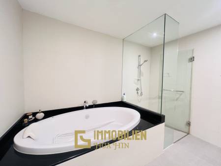 Stilvolle 2Schlafzimmer-Wohnung in Malibu Khao-Tao