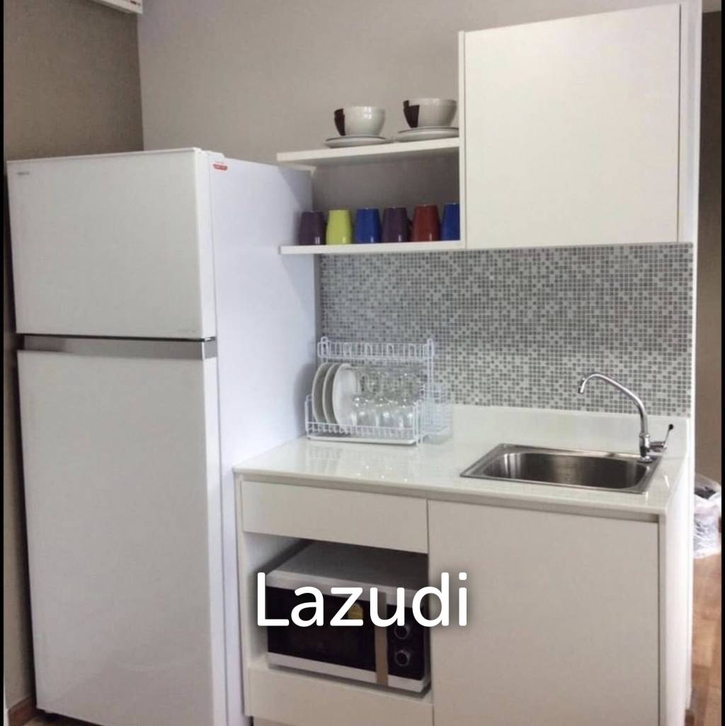The Trust Condo: 2-Bedroom, 2 bathroom close to beach