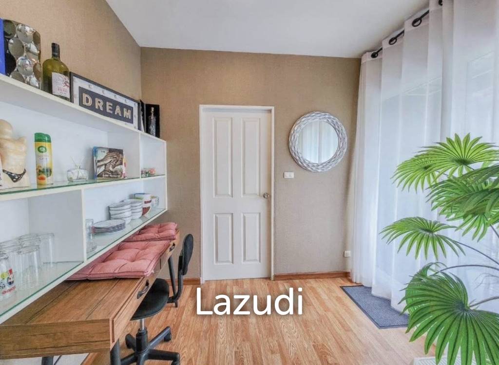 The Trust Condo: 2-Bedroom, 2 bathroom close to beach