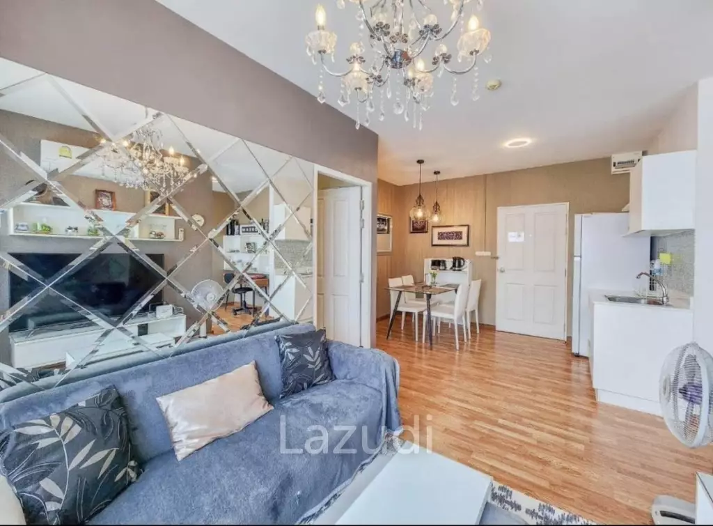 The Trust Condo: 2-Bedroom, 2 bathroom close to beach