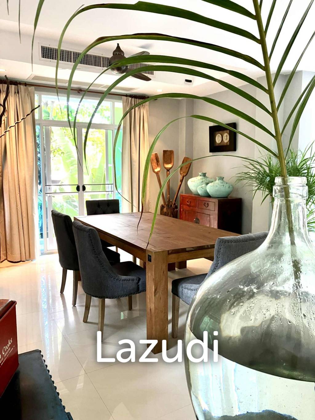 Beautiful Spacious 4-Bedroom Pool Villa for Sale in Karon
