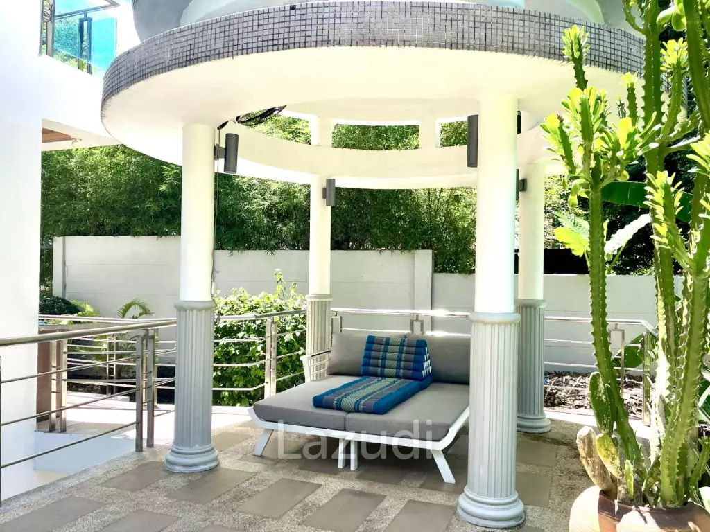 Beautiful Spacious 4-Bedroom Pool Villa for Sale in Karon