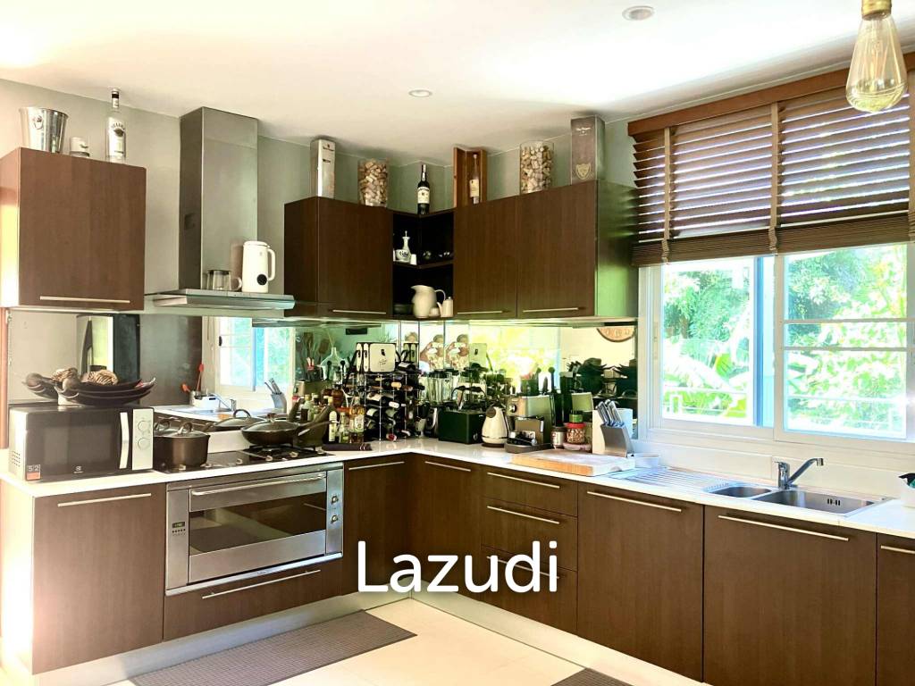 Beautiful Spacious 4-Bedroom Pool Villa for Sale in Karon