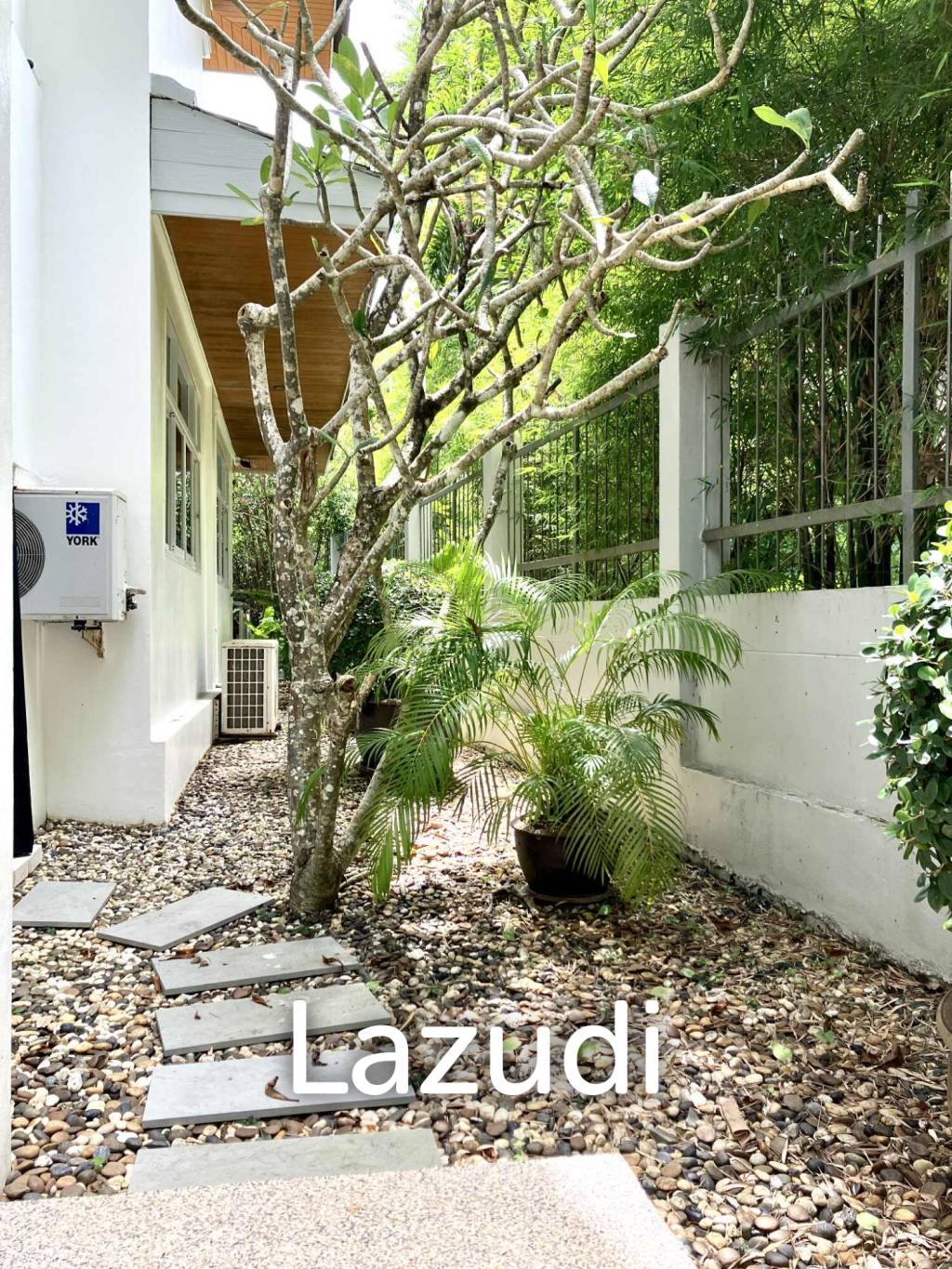 Beautiful Spacious 4-Bedroom Pool Villa for Sale in Karon