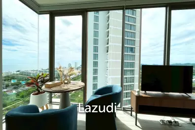 Vehha Condo: Luxury Corner 1-Bed Corner unit with Sea and Mountain Views