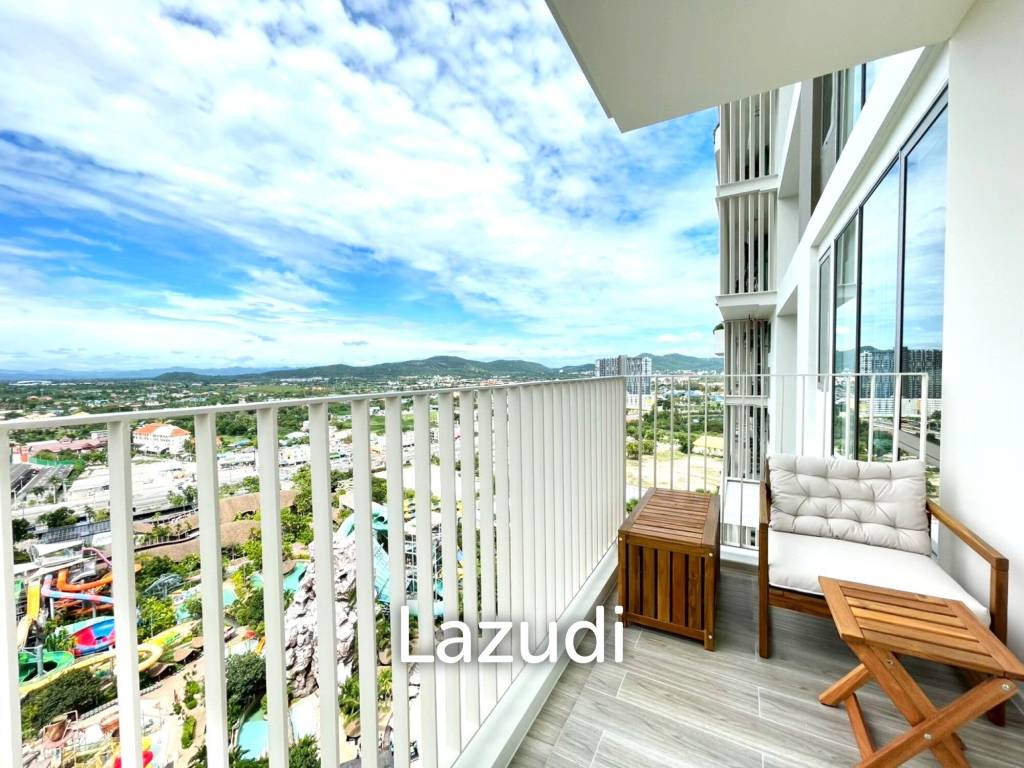 Vehha Condo: Luxury Corner 1-Bed Corner unit with Sea and Mountain Views