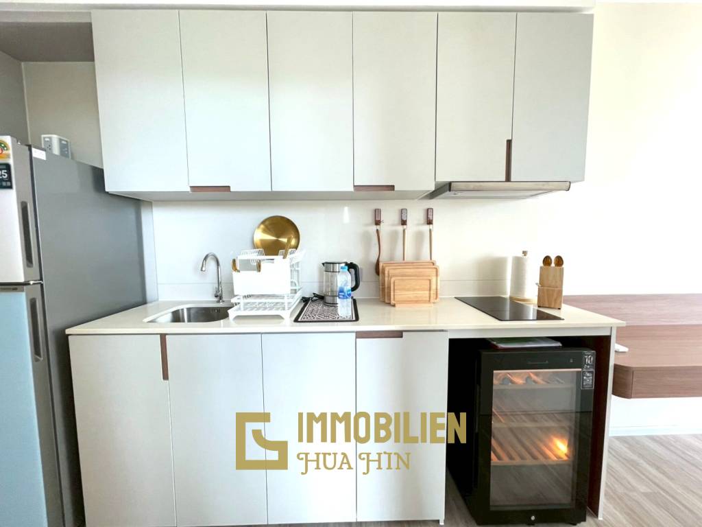 Vehha Condo: Luxuriöse 1 Schlafzimmer Eckeinheit mit Meer- und Bergblick