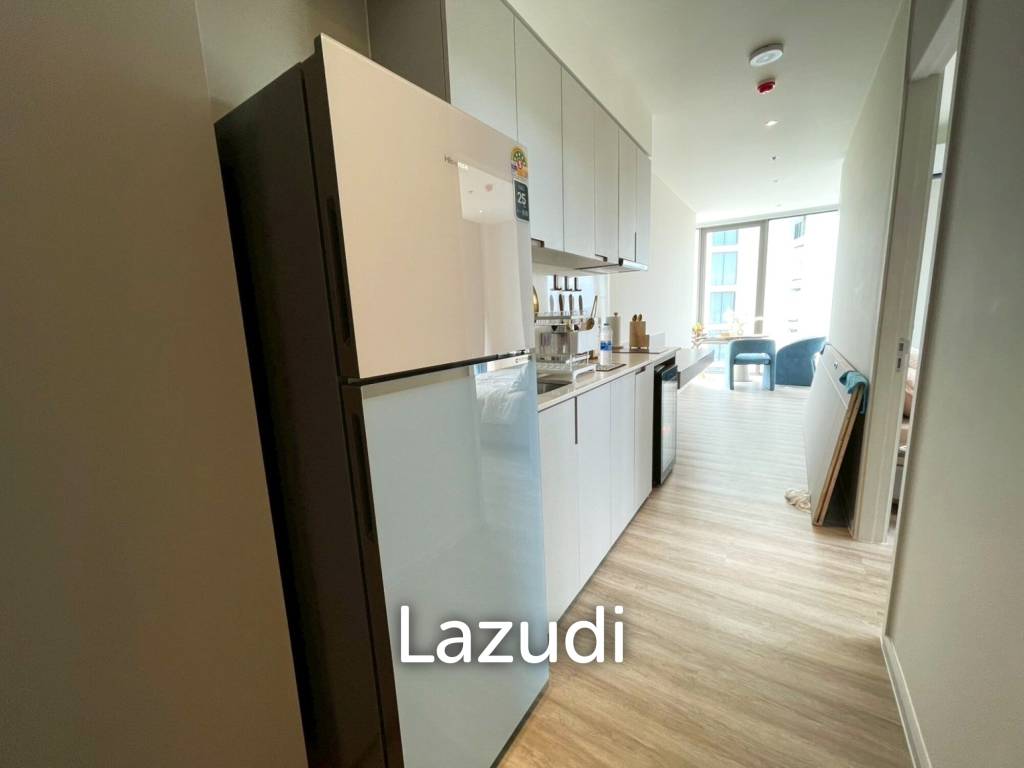 Vehha Condo: Luxury Corner 1-Bed Corner unit with Sea and Mountain Views