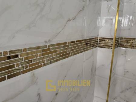 Solaranlage mit Batterie / 3x6 m Pool / kostenfreier Roller dabei