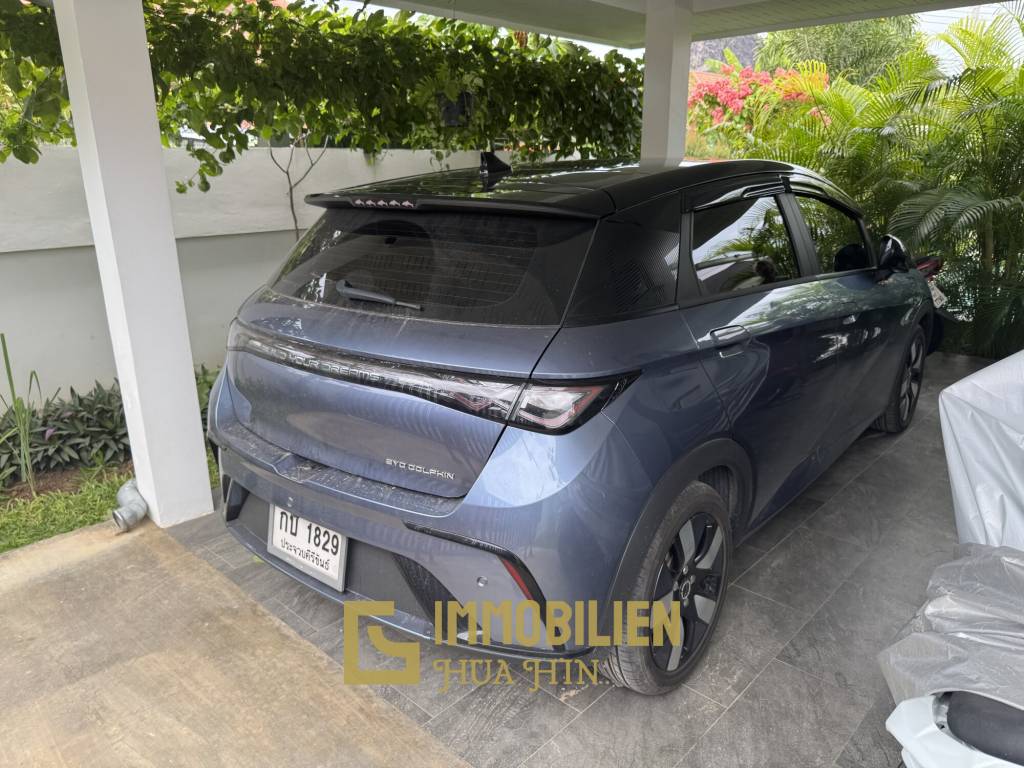 Solaranlage mit Batterie / 3x6 m Pool / kostenfreier Roller dabei