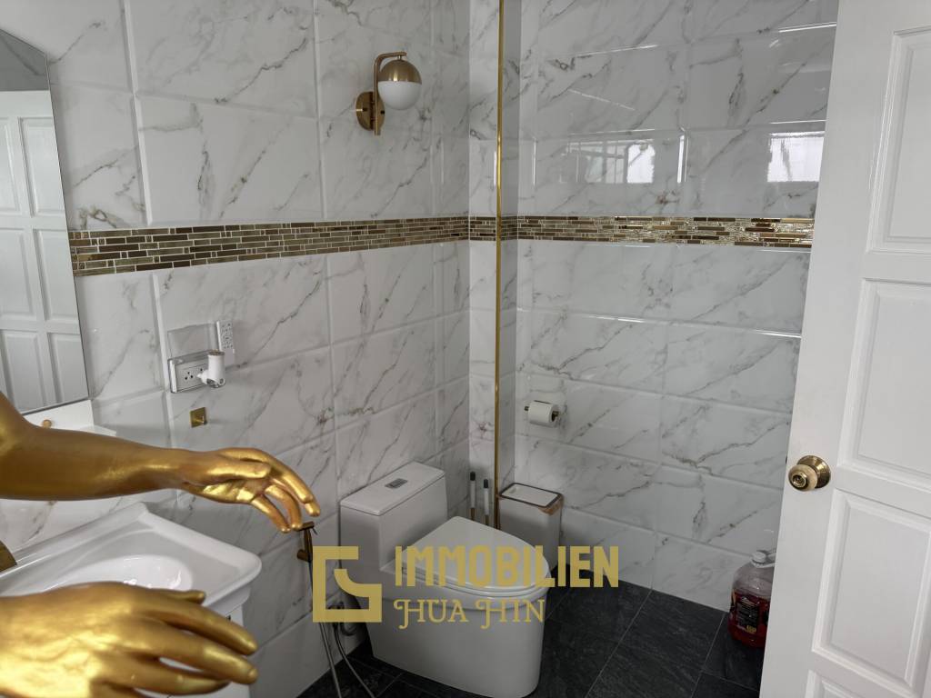 Solaranlage mit Batterie / 3x6 m Pool / kostenfreier Roller dabei