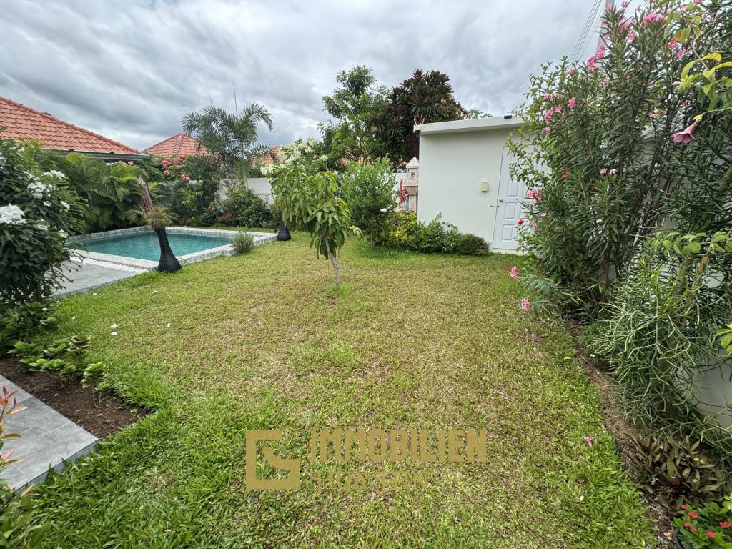 Solaranlage mit Batterie / 3x6 m Pool / kostenfreier Roller dabei