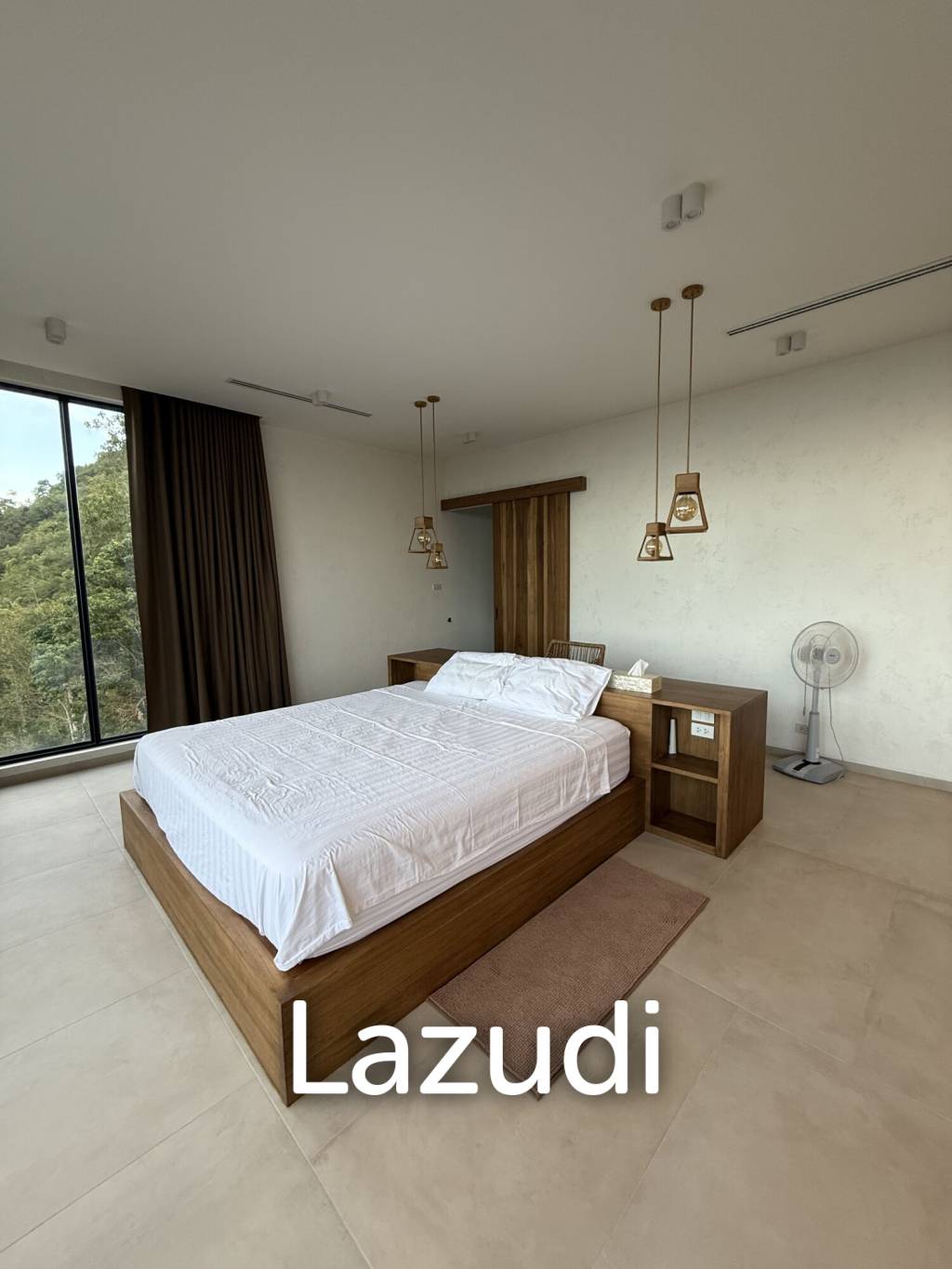 Luxurious 6-Bedroom Sea View Villa in Chaweng