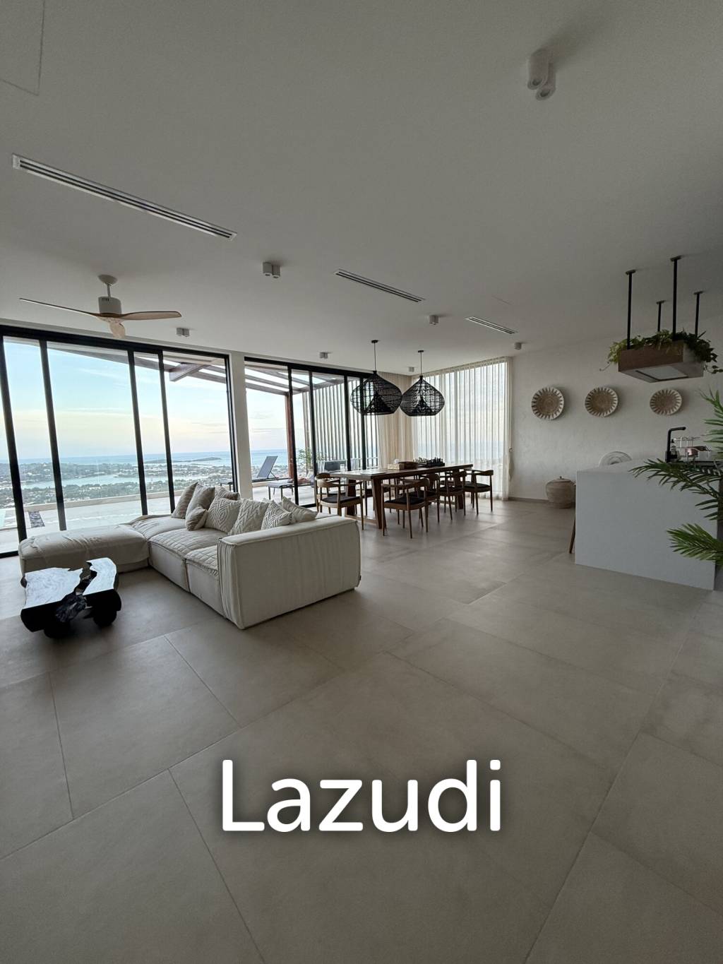 Luxurious 6-Bedroom Sea View Villa in Chaweng