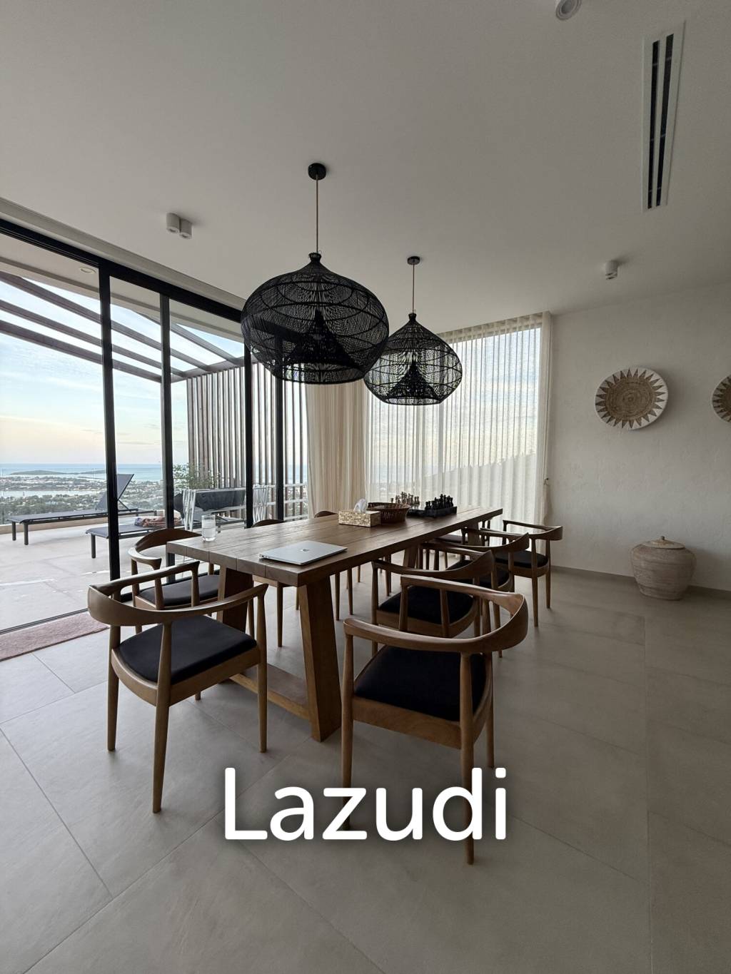 Luxurious 6-Bedroom Sea View Villa in Chaweng