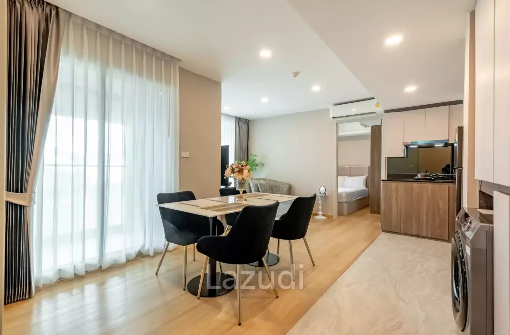 2 Beds 2 Baths 62 SQ.M LLOYD Soonvijai-Thonglor