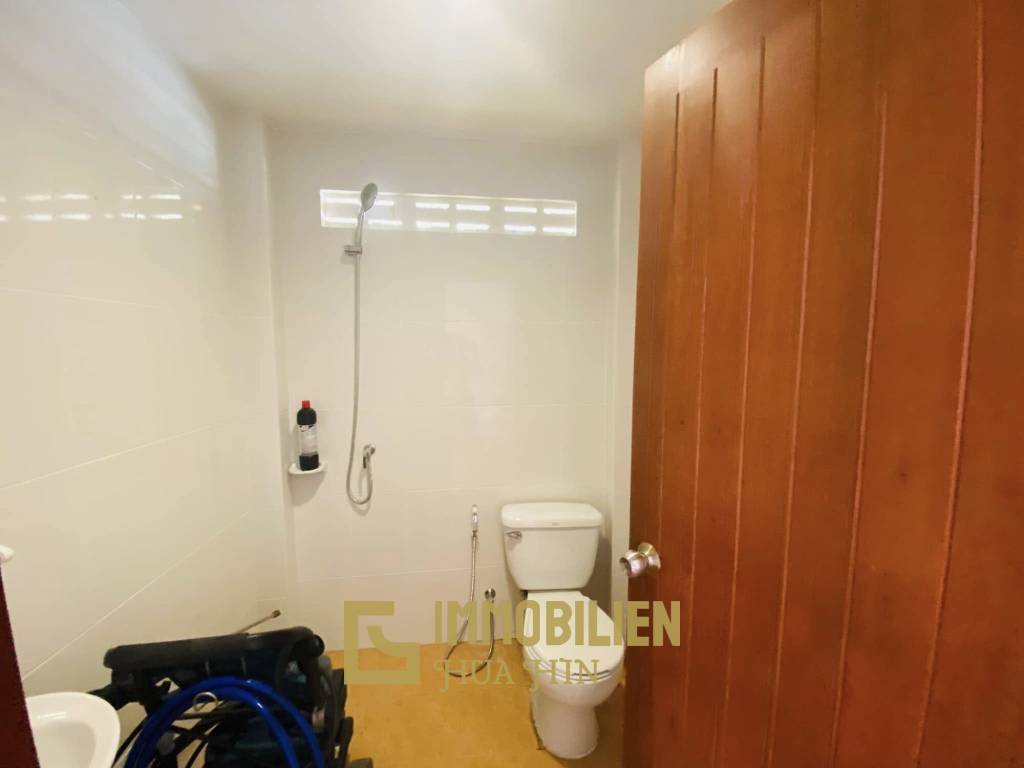 300 qm Wohnfläche / 960 qm Grundstück / Stadtlage