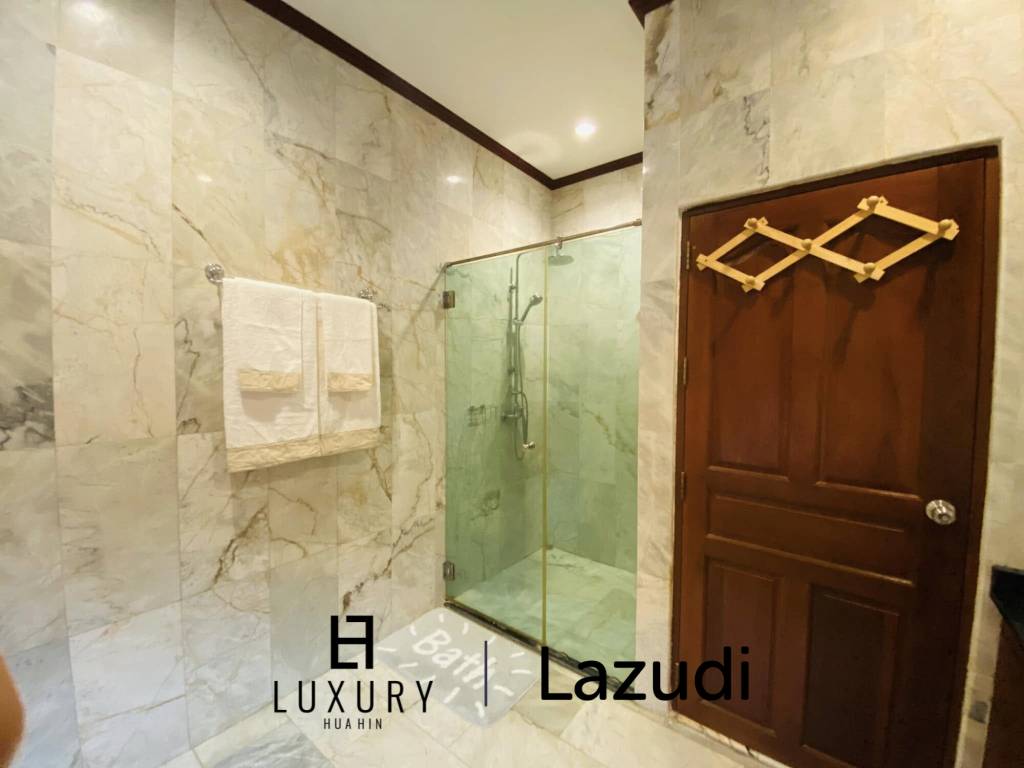 คริสตัลวิว: พูลวิลล่า 3 ห้องนอน 3 ห้องน้ำ พร้อมจากุซซี่