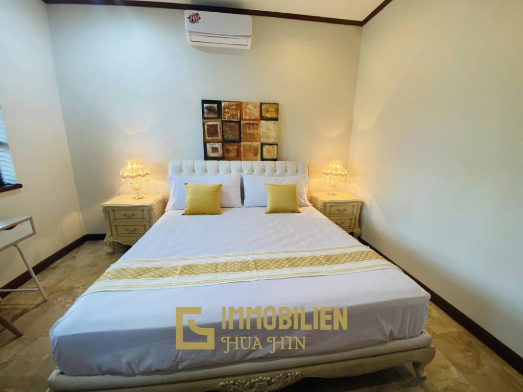 300 qm Wohnfläche / 960 qm Grundstück / Stadtlage