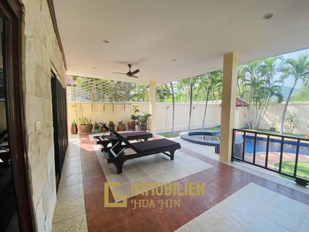 300 qm Wohnfläche / 960 qm Grundstück / Stadtlage