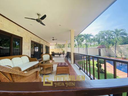 300 qm Wohnfläche / 960 qm Grundstück / Stadtlage