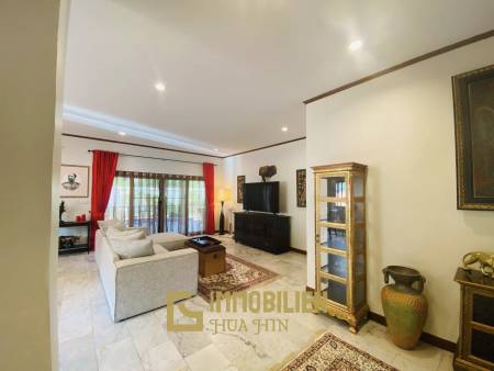 300 qm Wohnfläche / 960 qm Grundstück / Stadtlage