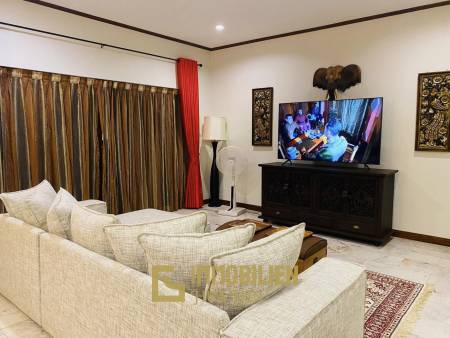 300 qm Wohnfläche / 960 qm Grundstück / Stadtlage