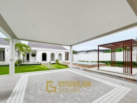 3 Schlafzimmer + 2 Bäder / Pool / ruhige Lage / 380 qm Grundstück