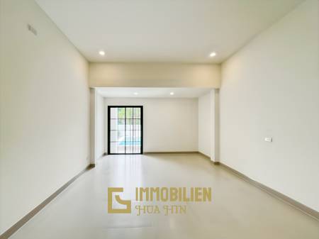 3 Schlafzimmer + 2 Bäder / Pool / ruhige Lage / 380 qm Grundstück