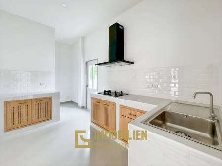 3 Schlafzimmer + 2 Bäder / Pool / ruhige Lage / 380 qm Grundstück