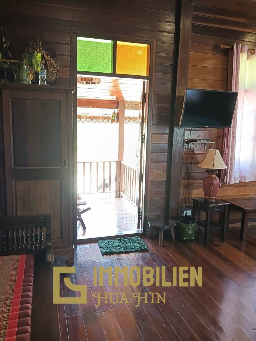 ชะอำ: รีสอร์ทสไตล์ไทย บ้านหลังใหญ่ 1 หลัง และบ้านหลังเล็ก 21 หลัง รวม 30 เตียง