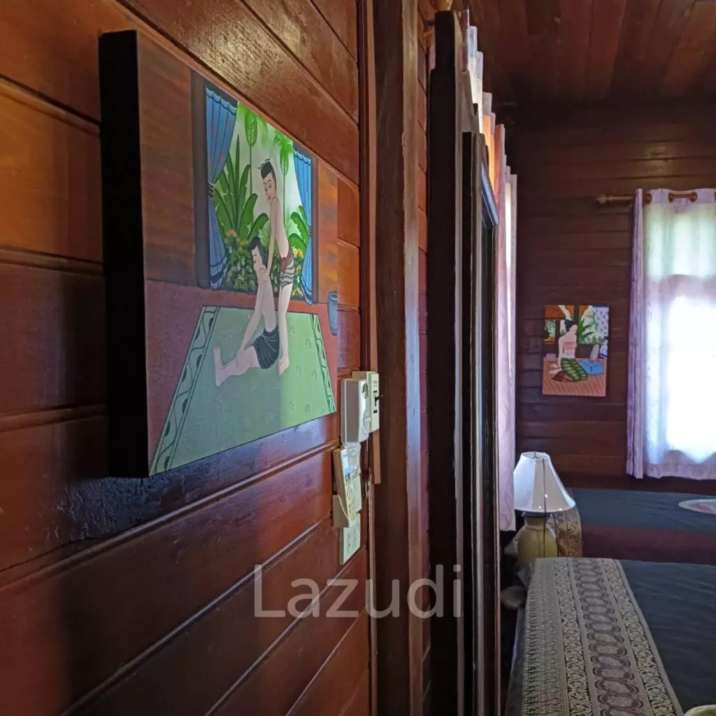 CHA AM: THAI STYLE RESORT, 1 big and 21 small houses, 30 Bed