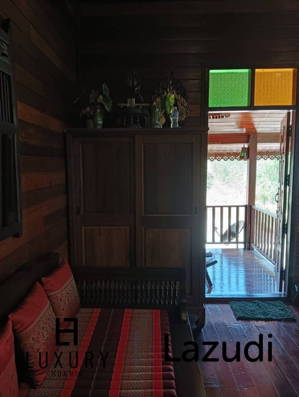 44,800 Kvm 30 Seng Hotell for Salg