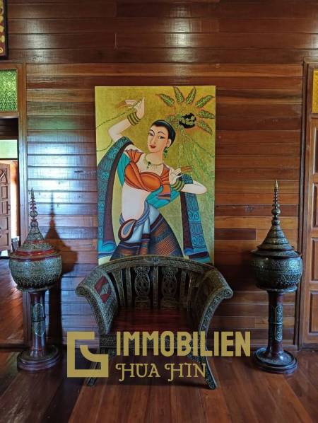 ชะอำ: รีสอร์ทสไตล์ไทย บ้านหลังใหญ่ 1 หลัง และบ้านหลังเล็ก 21 หลัง รวม 30 เตียง