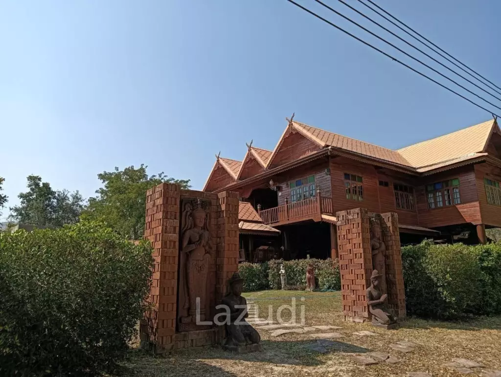 CHA AM: THAI STYLE RESORT, 1 big and 21 small houses, 30 Bed