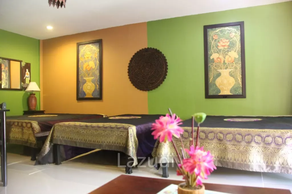 CHA AM: THAI STYLE RESORT, 1 big and 21 small houses, 30 Bed