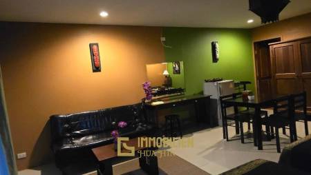 ชะอำ: รีสอร์ทสไตล์ไทย บ้านหลังใหญ่ 1 หลัง และบ้านหลังเล็ก 21 หลัง รวม 30 เตียง