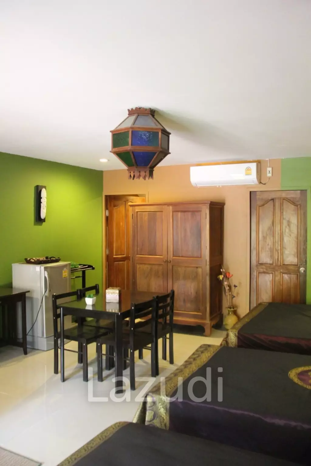 CHA AM: THAI STYLE RESORT, 1 big and 21 small houses, 30 Bed