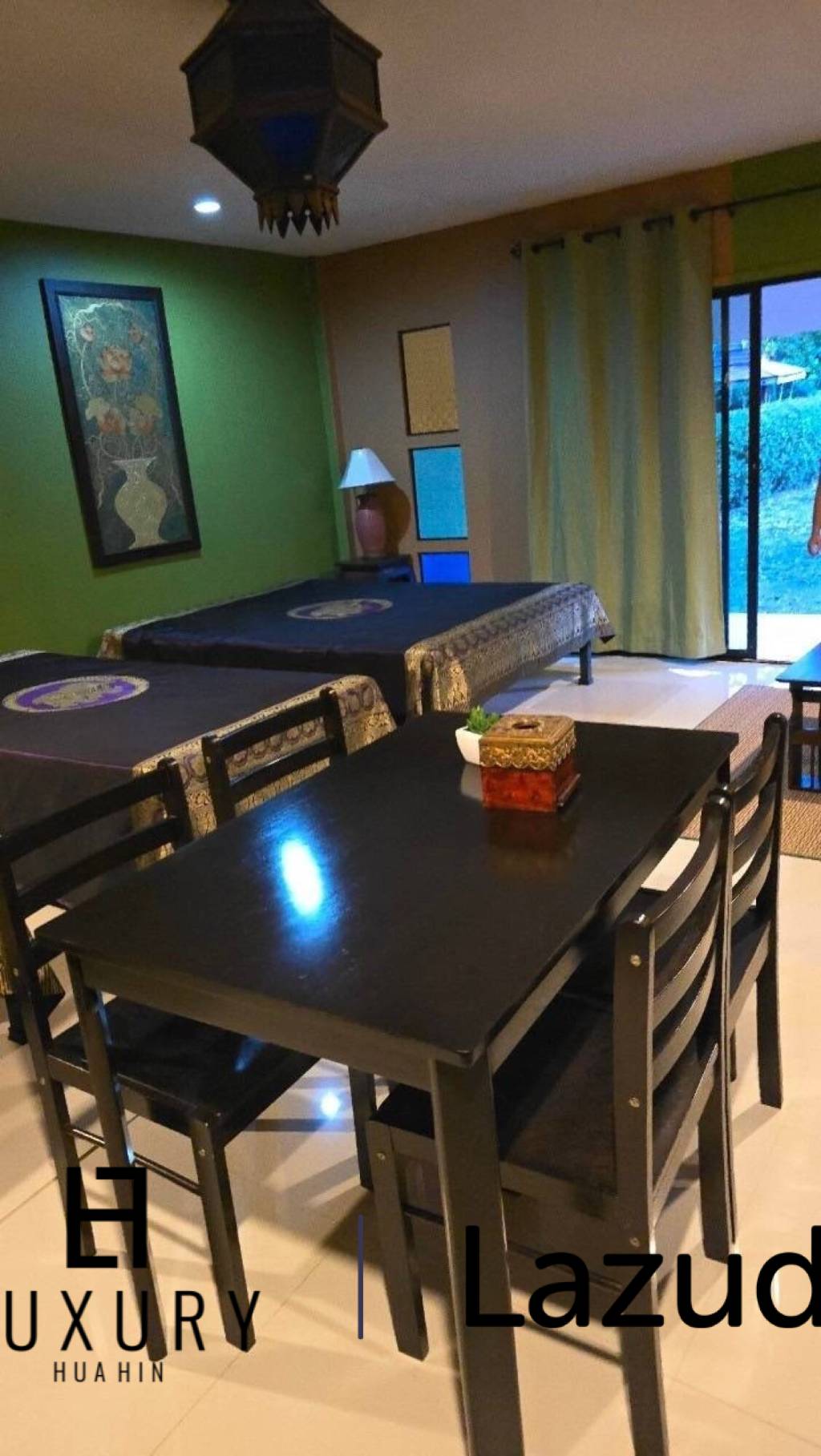 44,800 Kvm 30 Seng Hotell for Salg