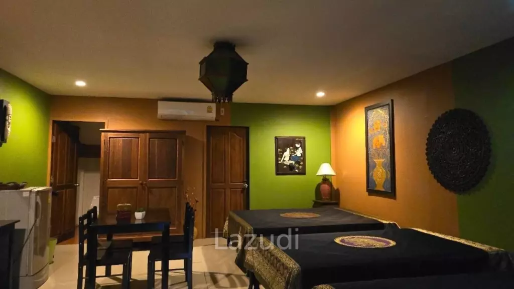 CHA AM: THAI STYLE RESORT, 1 big and 21 small houses, 30 Bed