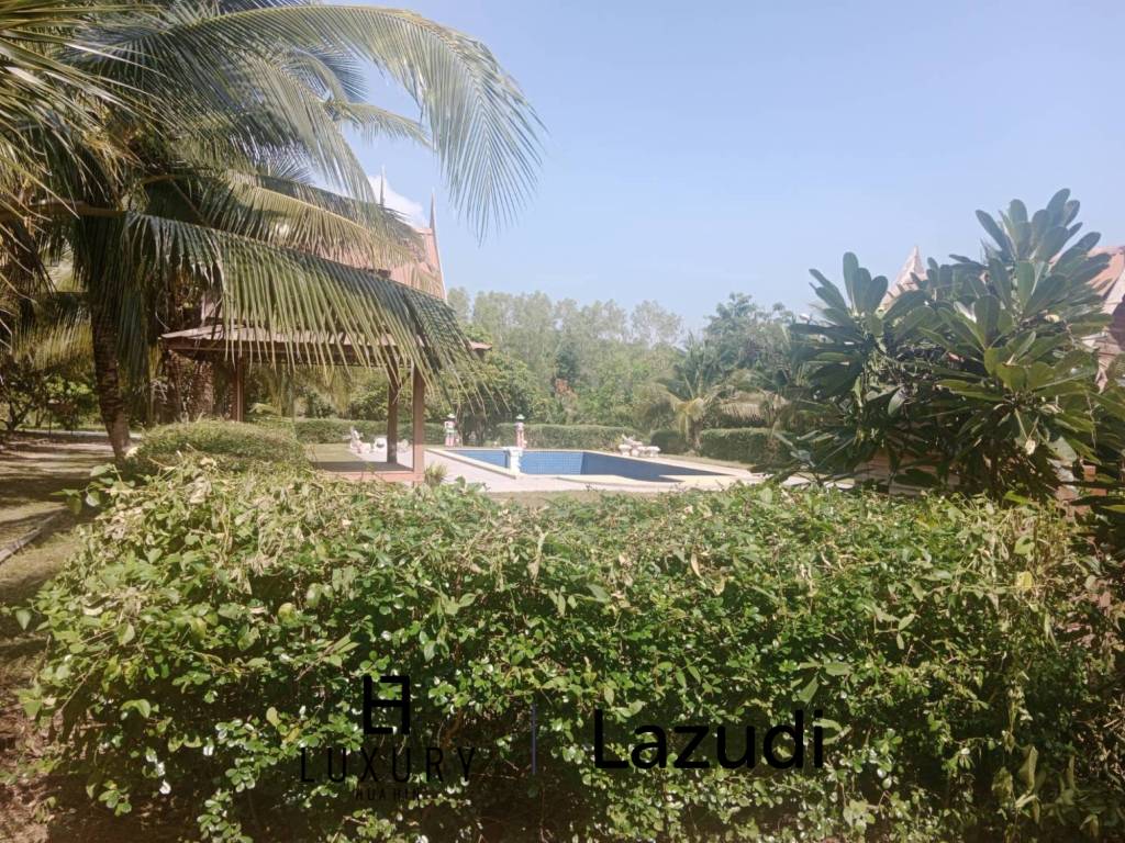 44,800 Kvm 30 Seng Hotell for Salg