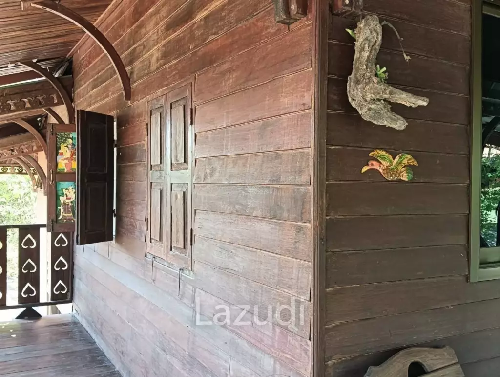 CHA AM: THAI STYLE RESORT, 1 big and 21 small houses, 30 Bed