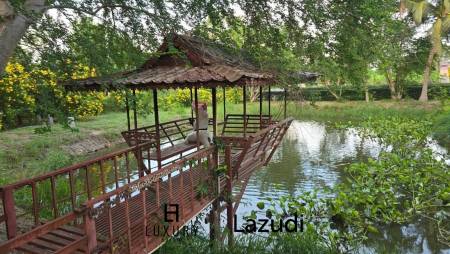 44,800 Kvm 30 Seng Hotell for Salg