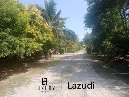 44,800 Kvm 30 Seng Hotell for Salg