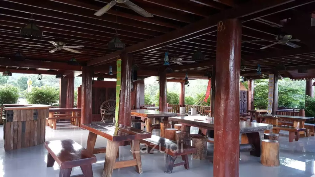CHA AM: THAI STYLE RESORT, 1 big and 21 small houses, 30 Bed