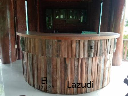 44,800 Kvm 30 Seng Hotell for Salg