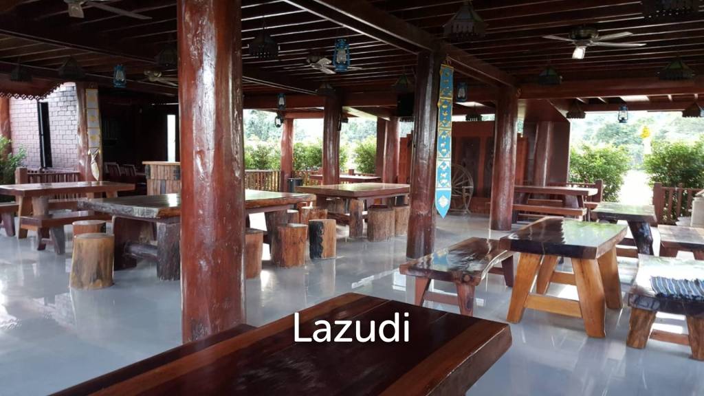CHA AM: THAI STYLE RESORT, 1 big and 21 small houses, 30 Bed