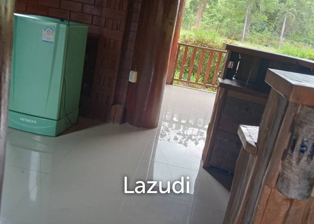 CHA AM: THAI STYLE RESORT, 1 big and 21 small houses, 30 Bed