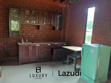 44,800 Kvm 30 Seng Hotell for Salg